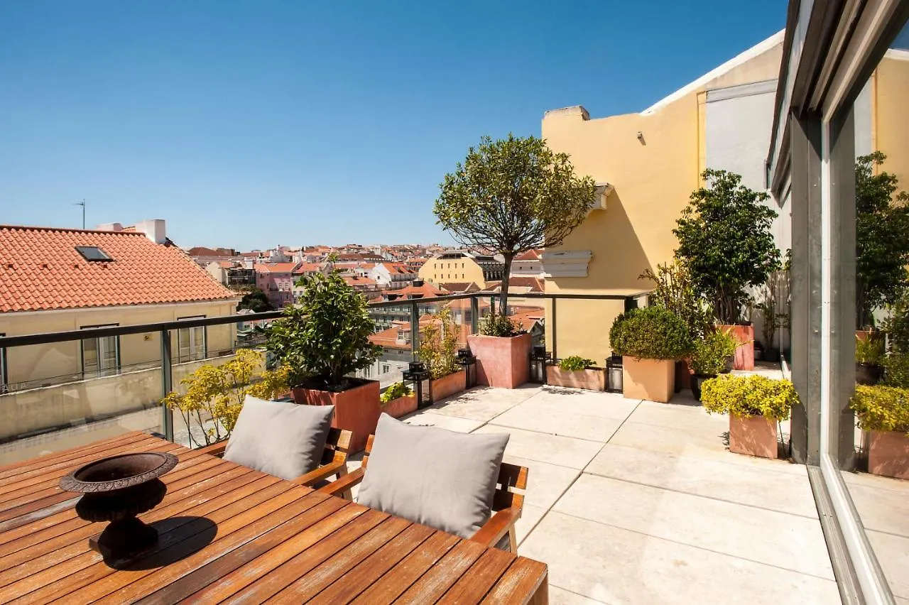 Lisbon Chiado Penthouse Apartment