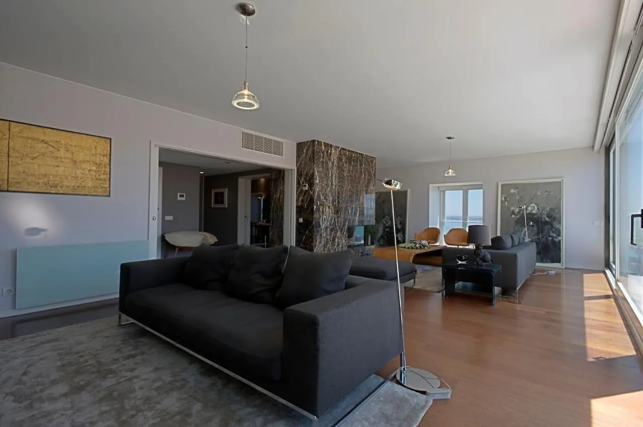 شقة Lisbon Chiado Penthouse